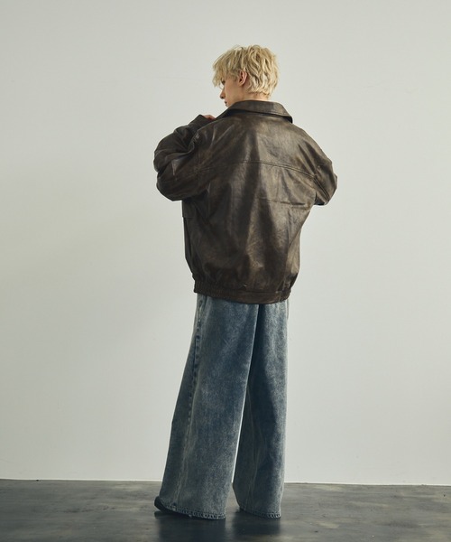 Shoowtime（ショウタイム）の「ケミカルウォッシュハードブリーチワイドフレアデニムパンツ（デニムパンツ・メンズ・ブラック/グレー系/ケミカルウォッシュ・SMALL/MEDIUM/X-LARGE/LARGE）」の16枚目の写真