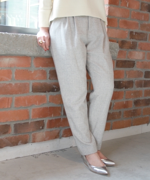 JOURNAL STANDARD（ジャーナルスタンダード）の「フラノストライプグレンチェックWゴム テーパードパンツ#（その他パンツ・レディース・ネイビー/グレー・38/36/40）」の2枚目の写真