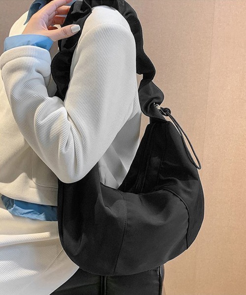 Miniministore(ミニミニストア)の「ギャザーナイロンバッグ PUレザートート(トートバッグ・レディース・ブラック系1/ブラック系2・FREE)」の3枚目の写真