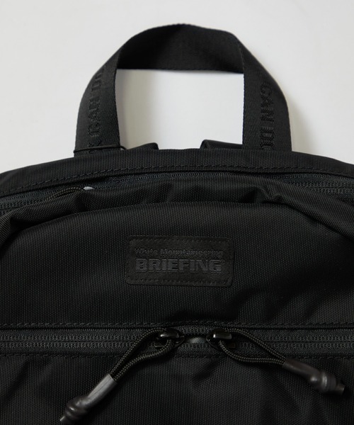 WHITE MOUNTAINEERING（ホワイトマウンテニアリング）の「【White Mountaineering / ホワイトマウンテニアリング】×BRIEFING DAYPACK（バックパック/リュック・メンズ・ブラック・FREE）」の4枚目の写真