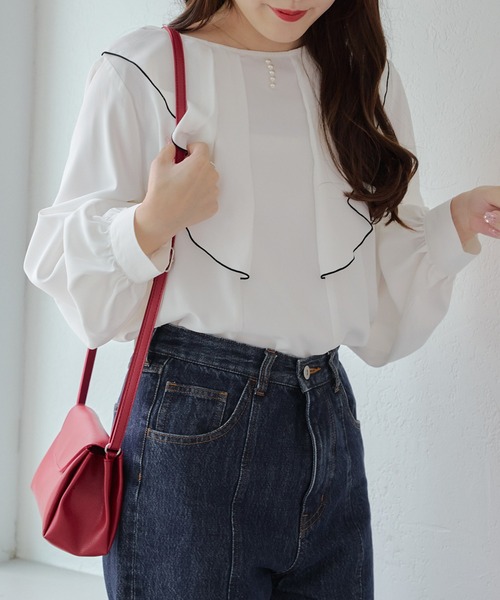 Another Branch olive des olive(アナザーブランチオリーブデオリーブ)の「【WEB限定】【オフィスにも】パール付きラッフルブラウス(シャツ/ブラウス・レディース・ブラック/オフホワイト/ネイビー/ベージュ/ライトブルーグレー・FREE)」の8枚目の写真