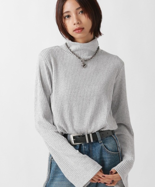 PAGEBOY(ページボーイ)の「フラッフィーテレコハイネック(Tシャツ/カットソー・レディース・ライトグリーン/ブラック/グレー/グリーン系その他・FREE)」の3枚目の写真