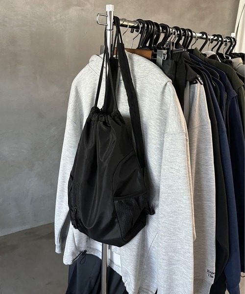 kutir（クティール）の「kutirlune／メッシュポケットナップサック　バックパック（バックパック/リュック・レディース・ライトグレー/ブラック・FREE）」の21枚目の写真