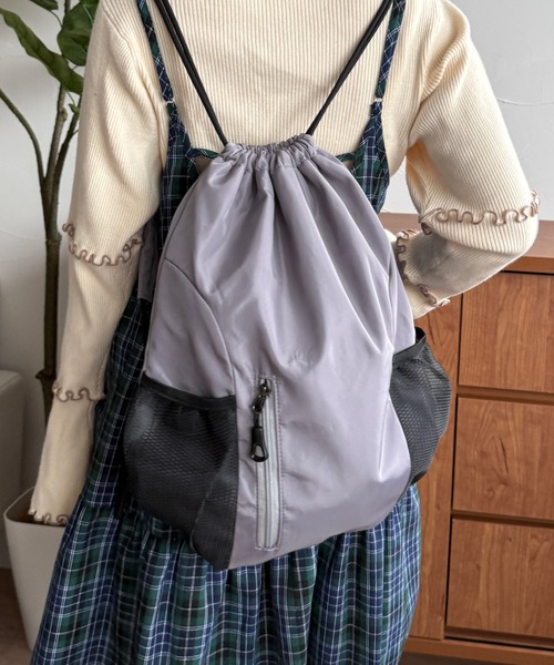 kutir（クティール）の「kutirlune／メッシュポケットナップサック　バックパック（バックパック/リュック・レディース・ライトグレー/ブラック・FREE）」の14枚目の写真