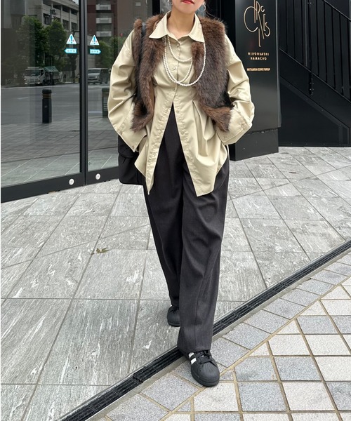 archives(アルシーヴ)の「【Ltd.】FAKE FUR VEST(ベスト・レディース・ベージュ/ブラウン・MEDIUM)」の3枚目の写真