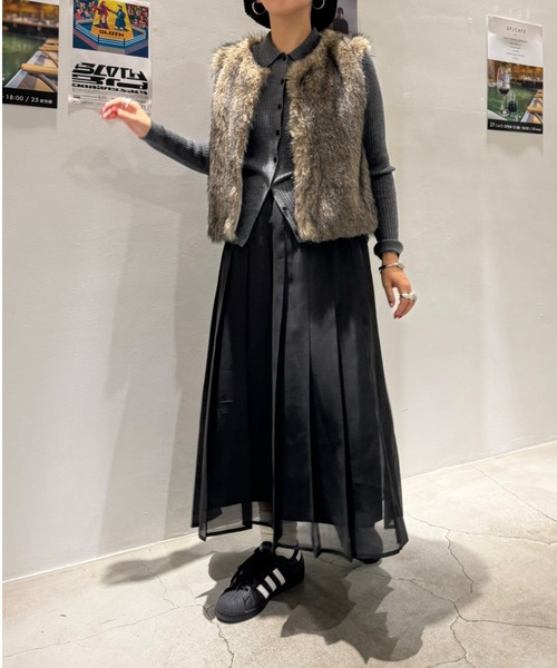 archives(アルシーヴ)の「【Ltd.】FAKE FUR VEST(ベスト・レディース・ベージュ/ブラウン・MEDIUM)」の21枚目の写真