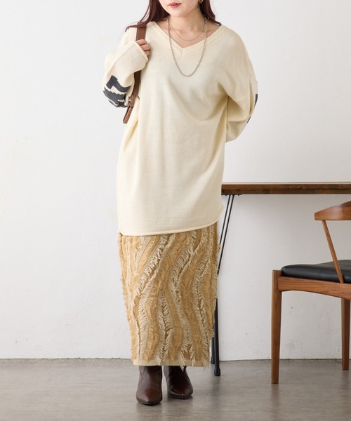 continuer de NICE CLAUP(コンティニューデナイスクラップ)の「【前後2Way】ロゴビッグニット(ニット/セーター・レディース・チャコールグレー/トップグレー/アイボリー・FREE)」の21枚目の写真