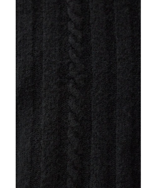 AZUL by moussy（アズールバイマウジー）の「ショートケーブルニットトップス（ニット/セーター・レディース・ブルー/杢グレー/ライトベージュ/ピンク/ライトグレー/アイボリー/ブラック・FREE）」の17枚目の写真