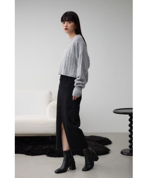 AZUL by moussy（アズールバイマウジー）の「ショートケーブルニットトップス（ニット/セーター・レディース・ブルー/杢グレー/ライトベージュ/ピンク/ライトグレー/アイボリー/ブラック・FREE）」の22枚目の写真
