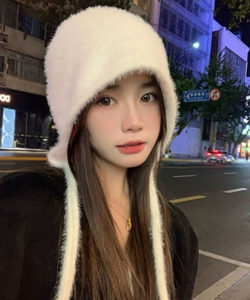 VIBGYOR Women（ヴィブジョー　ウィメン）の「【urge select】シャギー フライト ニットキャップ【10色展開】（ニットキャップ/ビーニー・レディース・ベビーピンク/ライトブルー/ブラック/アイボリー/レッド/グリーン/ホワイト/チャコール/ブルー/ブラウン・FREE）」の17枚目の写真