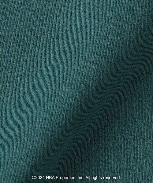 NBA(エヌビーエー)の「【NBA】別注 チームロゴクルーネックスウェット(スウェット・メンズ・グレー/ブルー/ブラック/ベージュ/ホワイト/グリーン・M/L/XL)」の7枚目の写真