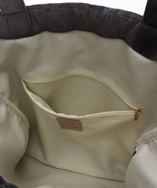 & chouette（アンドシュエット）の「ベロア調 巾着トートバッグ（トートバッグ・レディース・オレンジ/グリーン/ワインレッド/ピンク/ライトブルー/グレー/オフホワイト・FREE）」の21枚目の写真