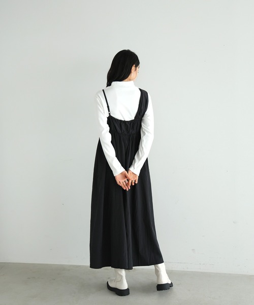 itto...(イット)の「ふわっと柔らかストレッチフリースハイネックカットソー(Tシャツ/カットソー・レディース・チャコール/ベージュ/オフホワイト/ブラック/ピンク/ブルー・M/XL/L)」の12枚目の写真