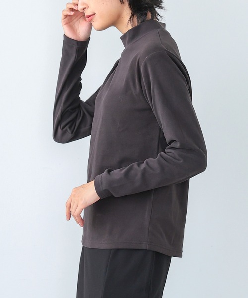 itto...(イット)の「ふわっと柔らかストレッチフリースハイネックカットソー(Tシャツ/カットソー・レディース・チャコール/ベージュ/オフホワイト/ブラック/ピンク/ブルー・M/XL/L)」の16枚目の写真