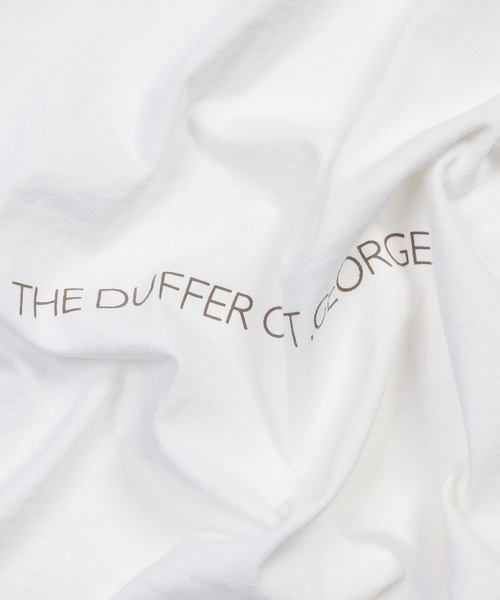 The DUFFER of ST.GEORGE(ザダファーオブセントジョージ)の「8oz HEAVY WEIGHT 3QUATER HENLEY TEE:ヘビーウェイト オーバーサイズ 7分袖 ヘンリーTシャツ(Tシャツ/カットソー・メンズ・オフホワイト/スミクロ/グレイッシュベージュ・X-LARGE/LARGE/MEDIUM/SMALL)」の4枚目の写真