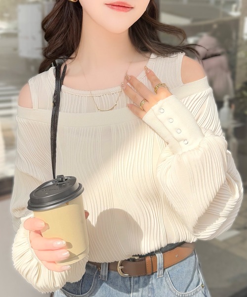 classicalelf（クラシカルエルフ）の「一枚で完成度MAX。フェイクレイヤードオフショルウェーブ柄ジャガードトップス(長袖)（Tシャツ/カットソー・レディース・アイボリー/チャコール/ブラック・X-LARGE/SMALL/MEDIUM/LARGE）」の2枚目の写真