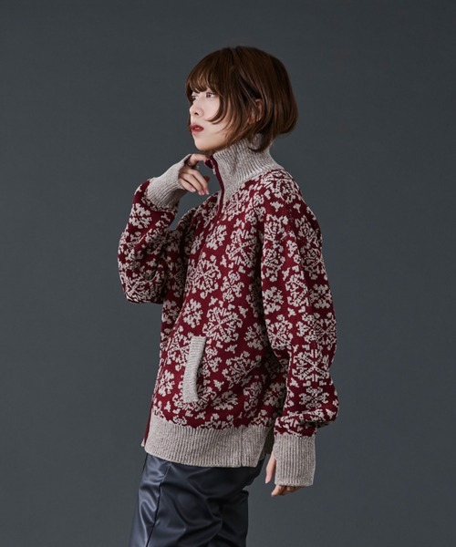 Ellno Loset（エルノロゼット）の「ダマスクモールJQZIPニット/フィンガーホール付き（ニット/セーター・メンズ・ボルドー/ブラック・SMALL/LARGE/MEDIUM）」の8枚目の写真