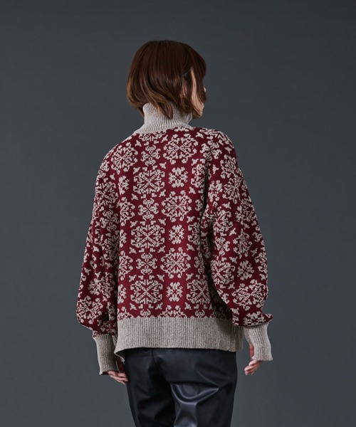 Ellno Loset（エルノロゼット）の「ダマスクモールJQZIPニット/フィンガーホール付き（ニット/セーター・メンズ・ボルドー/ブラック・SMALL/LARGE/MEDIUM）」の12枚目の写真