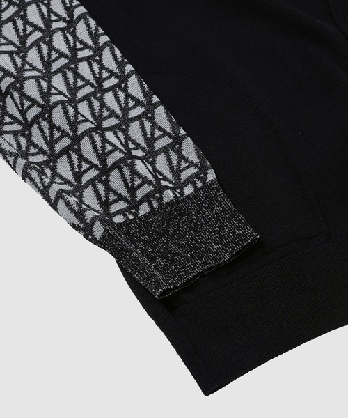 ANREALAGE（アンリアレイジ）の「PHOTOCHROMIC AZ KNIT CARDIGAN（カーディガン/ボレロ・レディース・ブラック・48）」の6枚目の写真