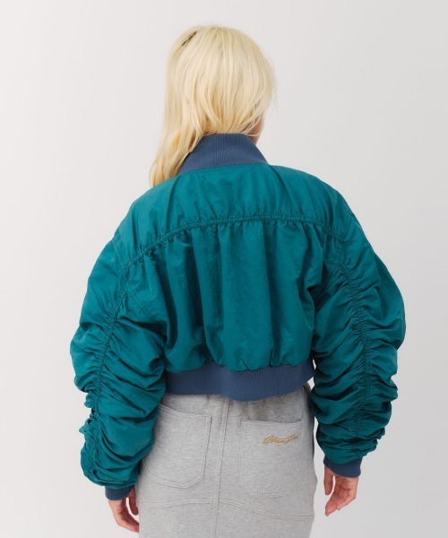 atmos pink（アトモスピンク）の「atmos pink Gather Military MA-1 / アトモス ピンク ギャザー ミリタリー エムエーワン（MA-1・レディース・カーキ/ブルー/ピンク・FREE）」の13枚目の写真