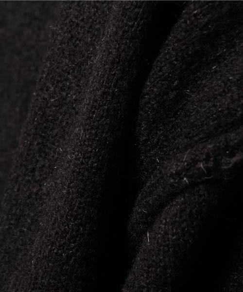 Lui's(ルイス)の「Lui's(ルイス) アウトシームBIGニット(ニット/セーター・メンズ・ネイビー/ブラック/ベージュ・SMALL/MEDIUM)」の10枚目の写真