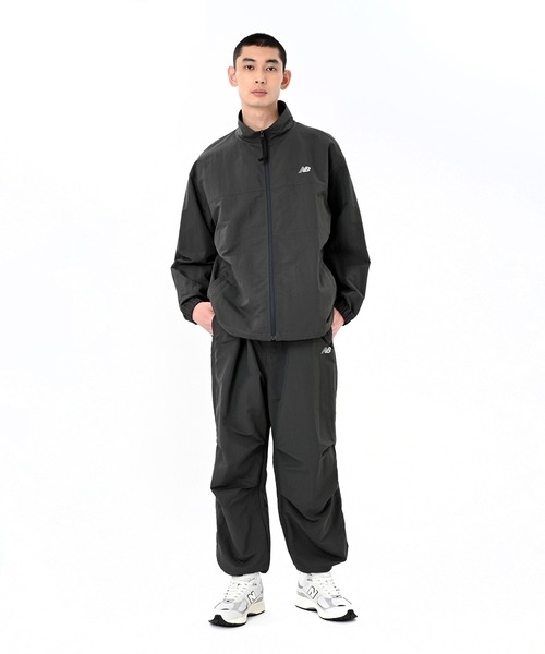 NEW BALANCE(ニューバランス)の「スタンドカラージャケット(ナイロンジャケット・メンズ・ブラック/ネイビー/アイボリー・MEDIUM/SMALL/XX-LARGE/X-LARGE/LARGE)」の6枚目の写真