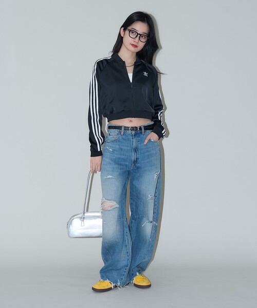 adidas（アディダス）の「adidas/アディダス アディカラー サテン トラックトップ　限定展開（カーディガン/ボレロ・レディース・ブラック・LARGE/MEDIUM）」の6枚目の写真