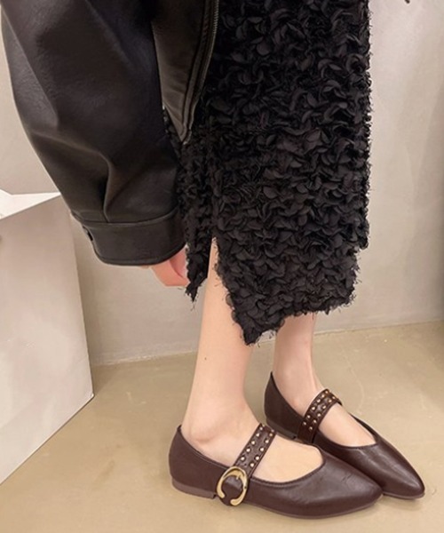 Miniministore(ミニミニストア)の「スタッズ付きメアリージェーンパンプス浅口(パンプス・レディース・ブラウン/ブラック・22.5cm/23.0cm/23.5cm/24.0cm/24.5cm)」の16枚目の写真