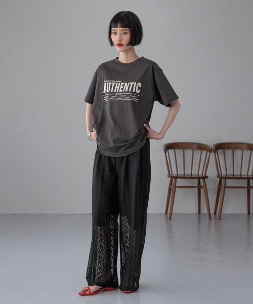 LOWRYS FARM(ローリーズファーム)の「アソートロゴTEE 288814(Tシャツ/カットソー・レディース・オフホワイト/グレー/チャコールグレー/ブルー・FREE)」の15枚目の写真