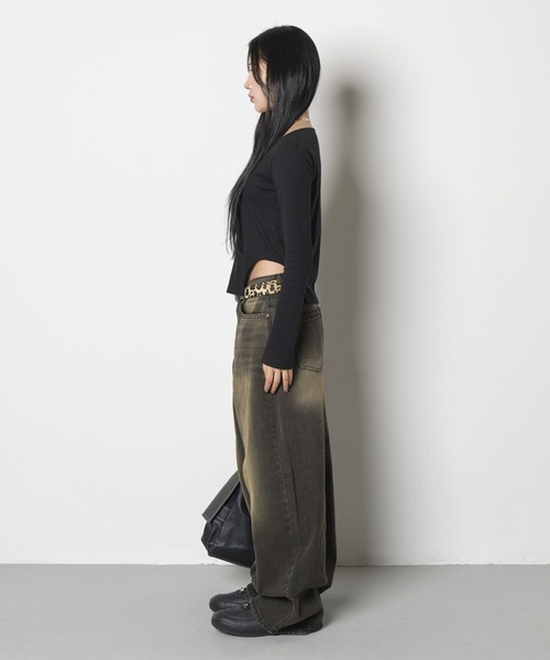 FOLLOWIN（フォロウィン）の「[FLW MADE]シルバーボタンサイドスリットスリムリブTシャツカットソーカーディガン（Tシャツ/カットソー・レディース・ブラック/ホワイト/グレー・FREE）」の4枚目の写真