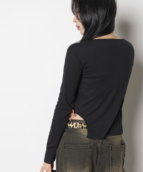 FOLLOWIN（フォロウィン）の「[FLW MADE]シルバーボタンサイドスリットスリムリブTシャツカットソーカーディガン（Tシャツ/カットソー・レディース・ブラック/ホワイト/グレー・FREE）」の21枚目の写真