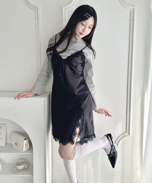 Loueme(ルエム)の「スリットレースランジェリーキャミワンピース(ワンピース・レディース・ホワイト/ブラック/ピンク・FREE)」の5枚目の写真