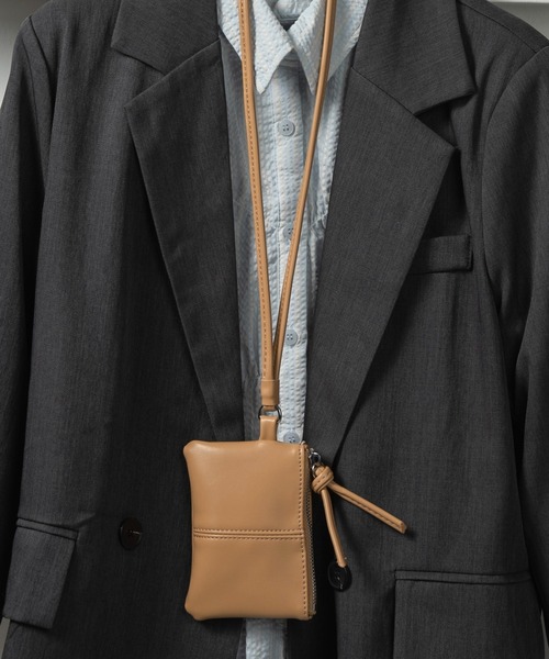 lawgy(ラウジー)の「center stitch mini bag / センターステッチミニバッグ(エコバッグ/サブバッグ・レディース・ブラック/アイボリー/キャメル・FREE)」の3枚目の写真