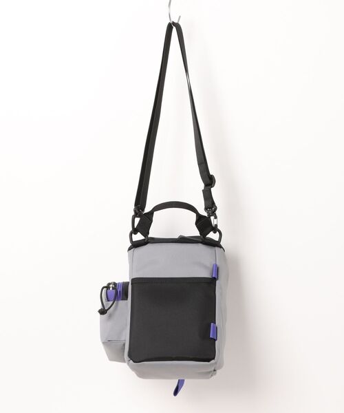 master-piece(マスターピース)の「【master-piece /マスターピース】 HugSack Drawstring Shoulder Bag S(ショルダーバッグ・メンズ・グレー/サックスブルー/ブラック・FREE)」の4枚目の写真