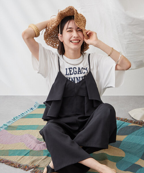 NAO(ナオ)の「フリルサロペット(つなぎ/オールインワン・レディース・チャコールグレー/ブラウン・FREE)」の3枚目の写真