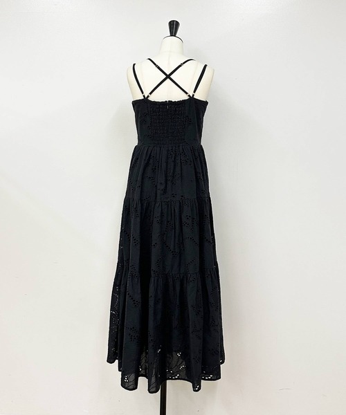 NOELA（ノエラ）の「【15周年】エンブロイダリーレースキャミワンピ（ワンピース・レディース・オフホワイト/ブラック/サックスブルー・S/M）」の8枚目の写真