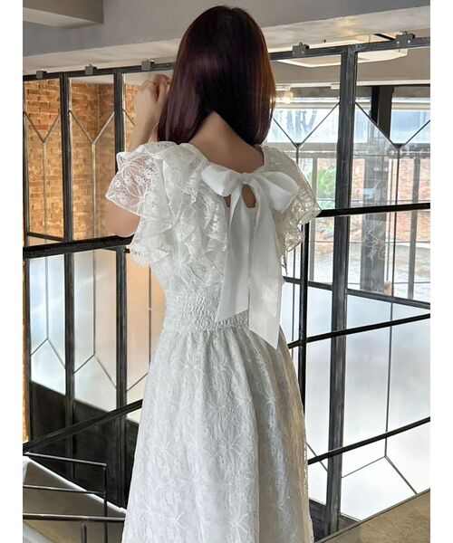 dazzlin（ダズリン）の「バックリボンレースノースリワンピース