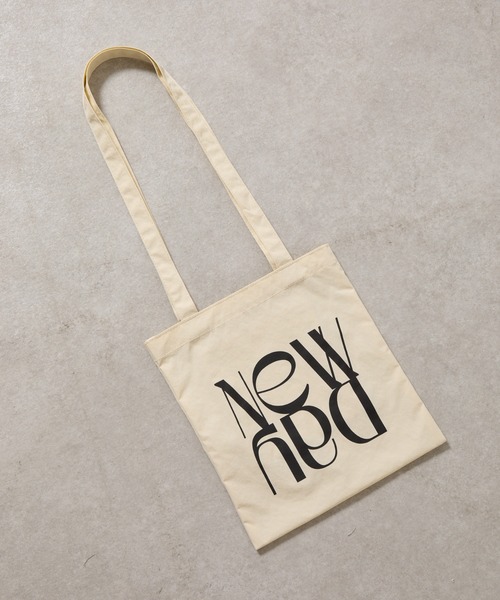 COLONY 2139(コロニートゥーワンスリーナイン)の「ナイロンミニトートバッグ(トートバッグ・レディース・アイボリー/サックスブルー/モカ・FREE)」の5枚目の写真