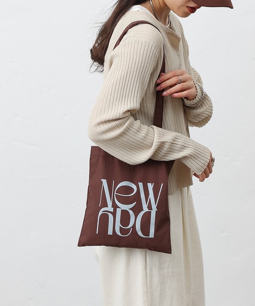 COLONY 2139(コロニートゥーワンスリーナイン)の「ナイロンミニトートバッグ(トートバッグ・レディース・アイボリー/サックスブルー/モカ・FREE)」の20枚目の写真