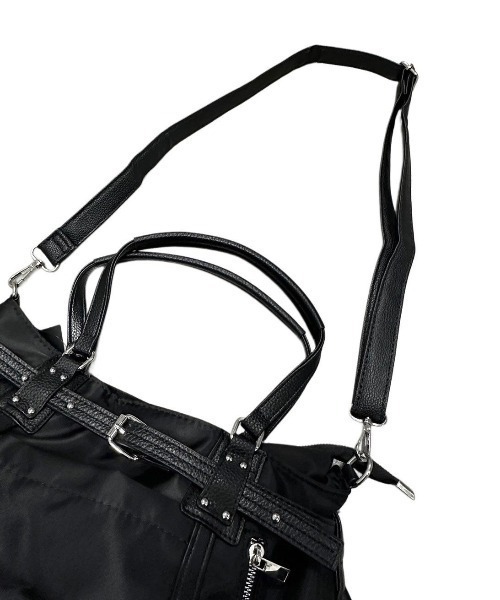 XU（エックスユー）の「【Never mind the XU】belt shoulder bag / 【ネバーマインド ザ エックスユー】ベルトショルダーバッグ（ショルダーバッグ・レディース・ブラウン/ブラック・ONE SIZE）」の12枚目の写真
