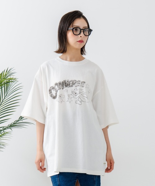 CONVERSE(コンバース)の「【CONVERSE/コンバース】×【TOM AND JERRY/トムとジェリー】ブランドロゴ プリント オーバーサイズ Tシャツ(Tシャツ/カットソー・レディース・ブラック/ホワイト・LARGE/MEDIUM)」の5枚目の写真