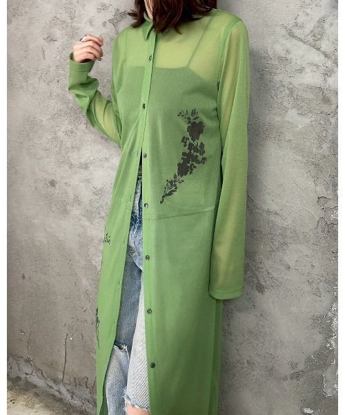 LE CIEL BLEU(ルシェルブルー)の「シアーシャツドレスwフロッキーフラワー / Sheer Shirt Dress w/Flocked Flower(ワンピース・レディース・ブラック/ライトグリーン/ブラウン・38/36)」の3枚目の写真