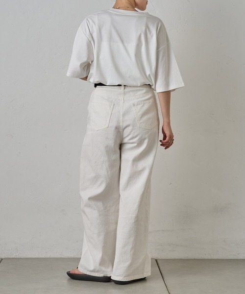 COLONY 2139（コロニートゥーワンスリーナイン）の「マシュマロトングサンダル（サンダル・レディース・ホワイト/ブラック/グリーン・LARGE/MEDIUM）」の19枚目の写真