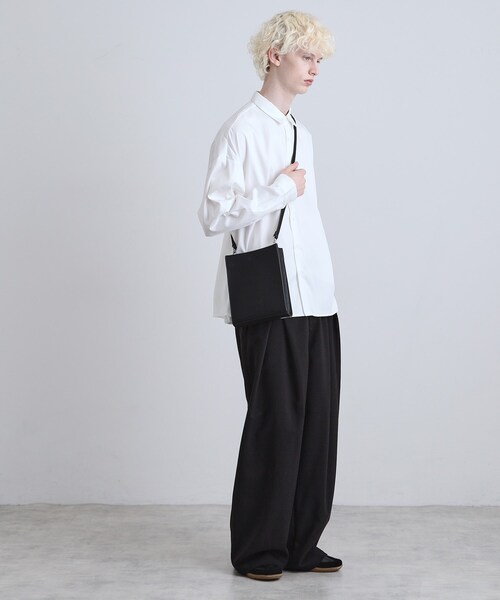 tk.TAKEO KIKUCHI（ティーケータケオキクチ）の「スクエアボックスショルダーバッグ（ユニセックスアイテム）（ショルダーバッグ・メンズ・ブラック系7/グレー系その他3/グレー系その他2/ブラック系/ブラック系その他・00）」の16枚目の写真