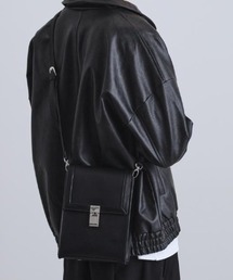 スクエアボックスショルダーバッグ(ユニセックスアイテム)