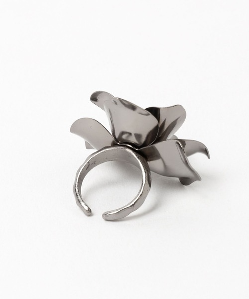 HARE(ハレ)の「ビッグフラワーリング(HARE)(リング・レディース・ブラック/シルバー・FREE)」の16枚目の写真