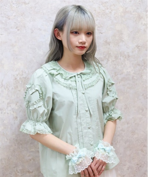 Chalmiere / ハートフリルパフ袖ブラウス  グリーン S-25-07-10-029-AX-BL-HR-ZS ハートフリルパフ袖ブラウス（シャツ/ブラウス）｜Chalmiere