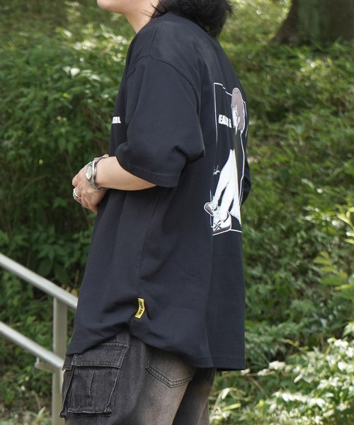 ILL'S（イルズ）の「【SNKR GIRL × #鹿 (Shika) コラボ】ビッグシルエット イラストバックプリント半袖Tシャツ メンズ レディース（Tシャツ/カットソー・メンズ・ホワイト/ホワイト系その他/ブラック/ブラック系その他2/ホワイト系その他2/ブラック系その他・M/L）」の21枚目の写真