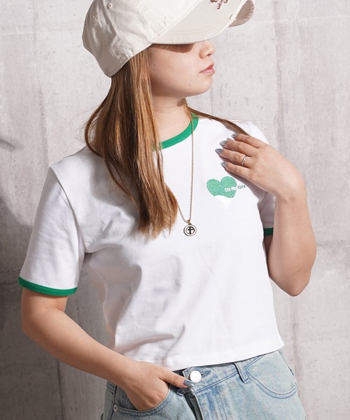 1111clothing（ワンフォークロージング）の「ハート刺繍 リンガーネックTシャツ / Heart Embroidery Ringer Neck T-Shirt（Tシャツ/カットソー・レディース・ホワイト×ブラック/ブラック×ホワイト/ホワイト×グリーン・L/M/S）」の2枚目の写真