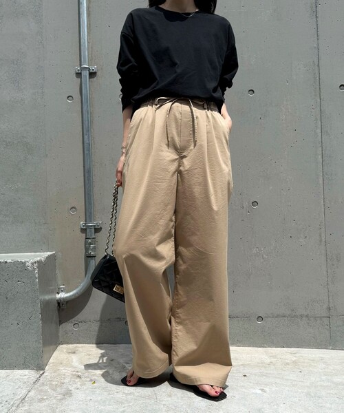 fredy emue(フレディエミュ)の「タイプライターストリングパンツ(その他パンツ・レディース・ブラック/カーキ/ベージュ・38/36)」の9枚目の写真